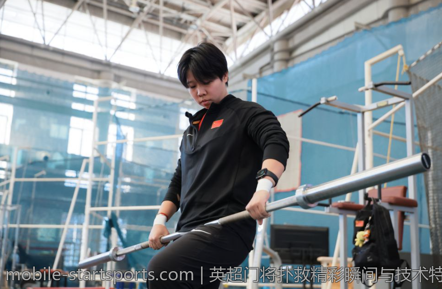 英超门将扑救精彩瞬间与技术特点