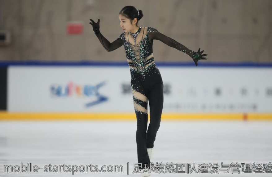 足球教练团队建设与管理经验